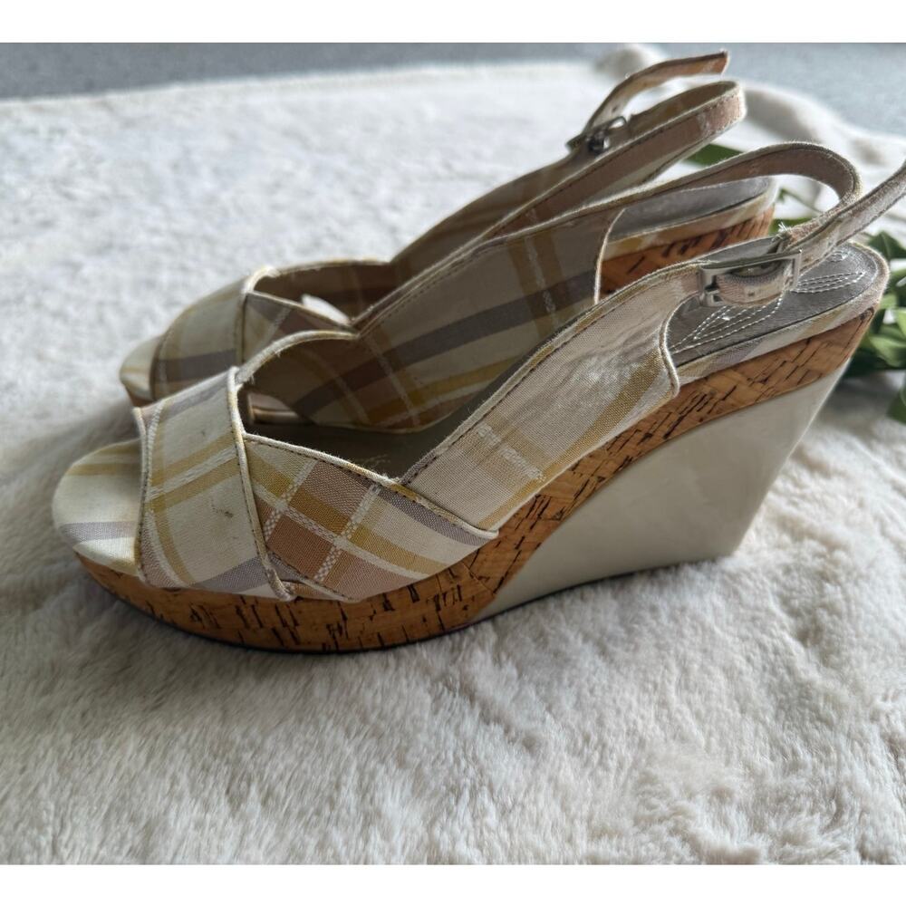 Kenzie Peep Toe Wedge Sandals Plaid Size 9